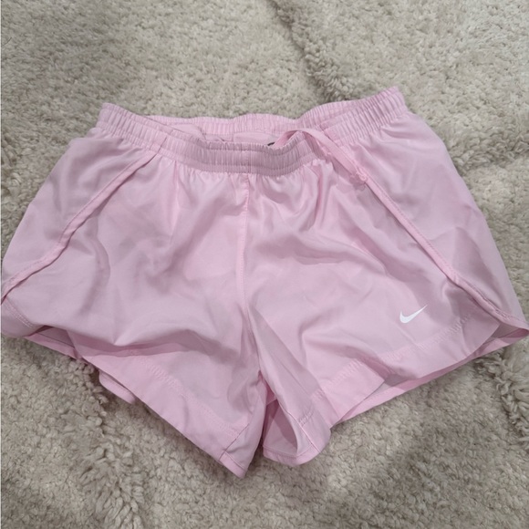 Nike Girl’s Dri-fit Pink Athletic Shorts - Picture 1 of 3